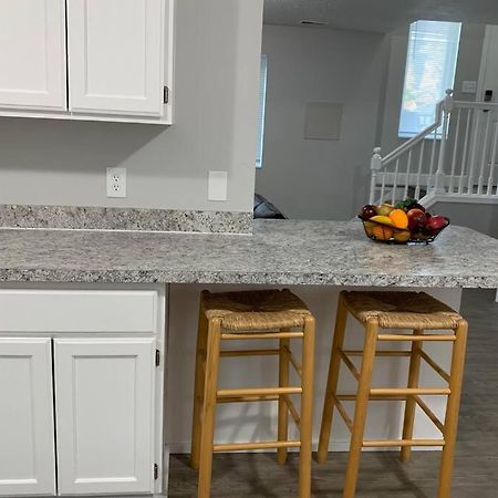 Pleasant Grove Rooms With A Mountain View מראה חיצוני תמונה