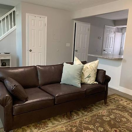 Pleasant Grove Rooms With A Mountain View מראה חיצוני תמונה