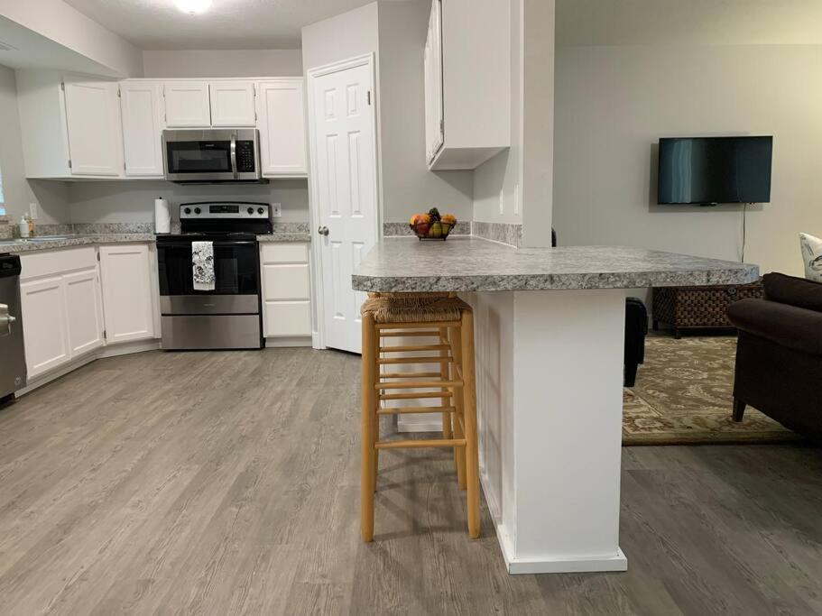 Pleasant Grove Rooms With A Mountain View מראה חיצוני תמונה